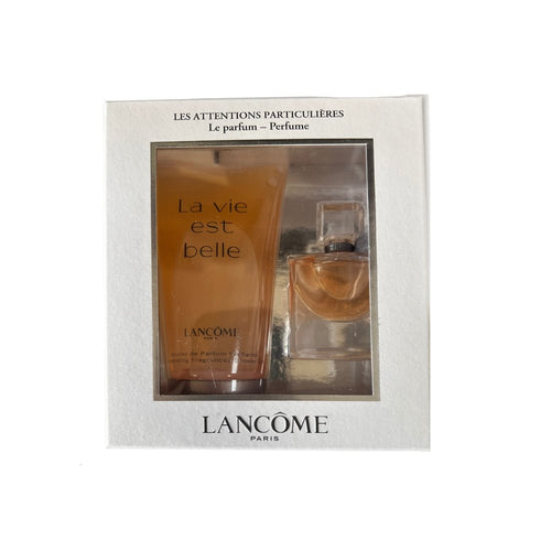 Lancôme La Vie est Belle Gift set (4ml Eau De Parfum + 50ml Shower Gel)